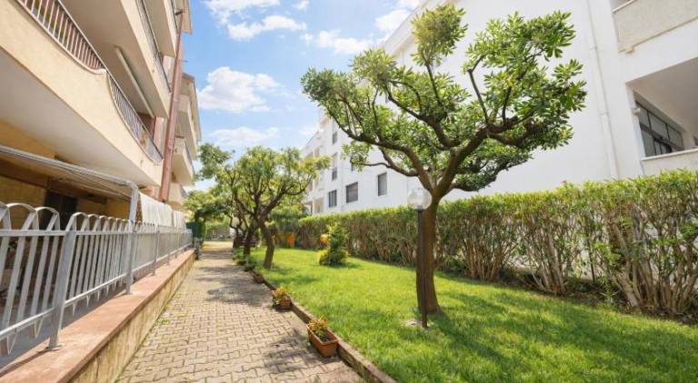 Rental apartment with 1 room for 4 persons — photo 4
