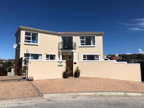 House Jeffreys Bay