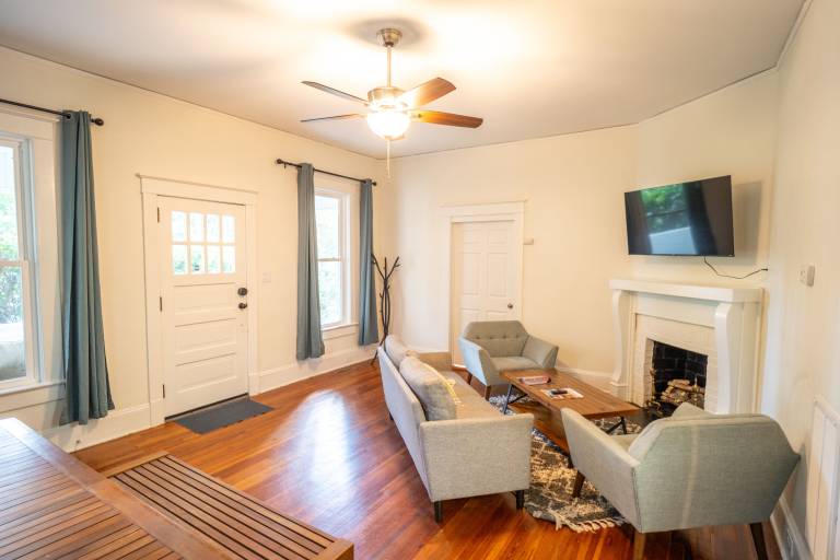 Walk to Duke Campus 3 Bedroom in Trinity Park