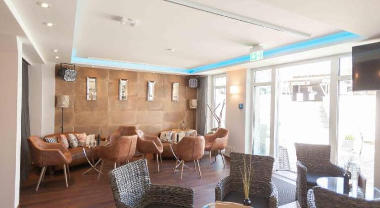 Ostseehotel Warnemunde — photo 3