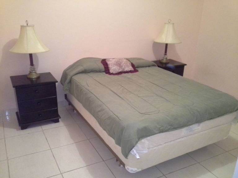 Zimmer zur MIETE Mitbewohner oder als B & B