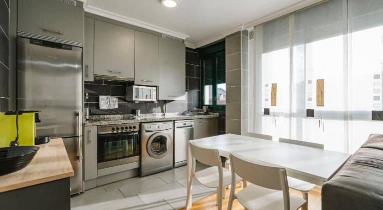 Rental apartment with 2 rooms for 6 persons — photo 2