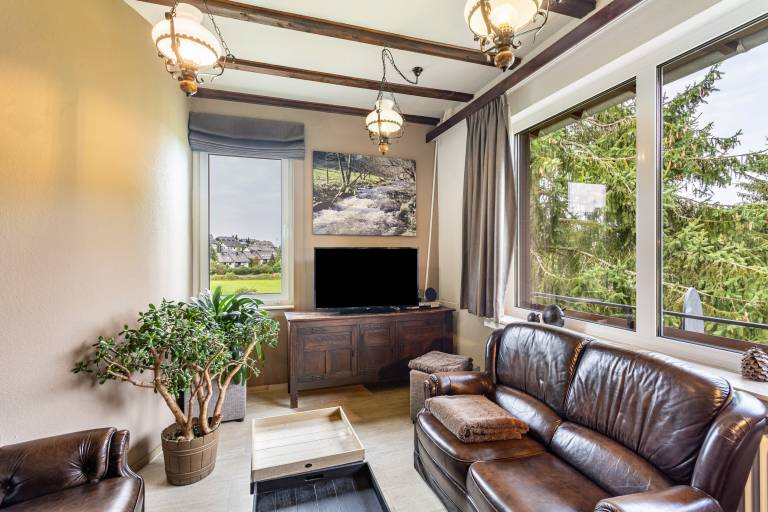 Vacation home with patio, garden & sauna | Garden view — photo 4