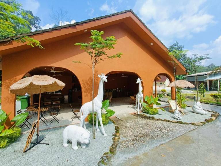 Resort  Kampung Padang
