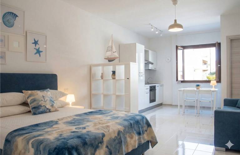 Rental apartment with 1 room for 5 persons in Teramo