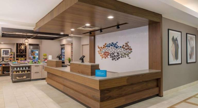 Hilton Garden Inn Portland/Lake Oswego — photo 5