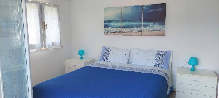 Apartment with 2 rooms for 4 persons — photo 4