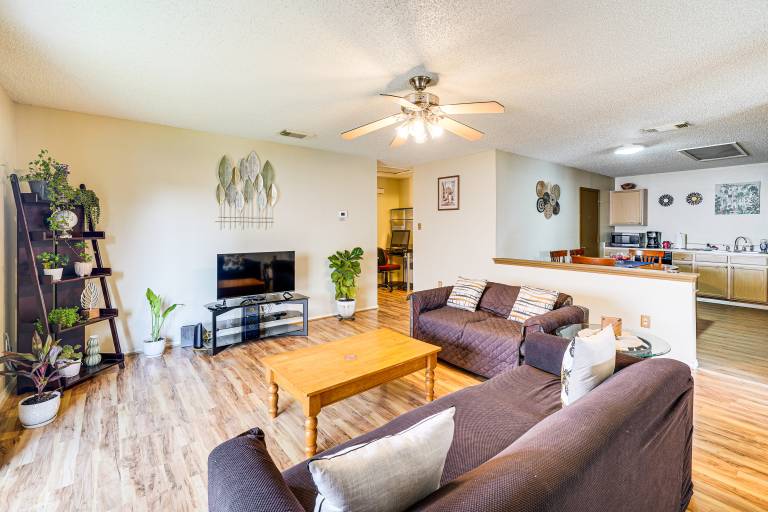 Spacious San Antonio Home: Close to Military Bases in San Antonio, TX