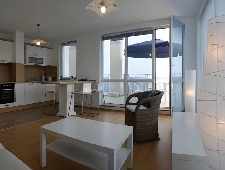 Lovely rental apartment with patio | Close to the beach | Dogs allowed — photo 3