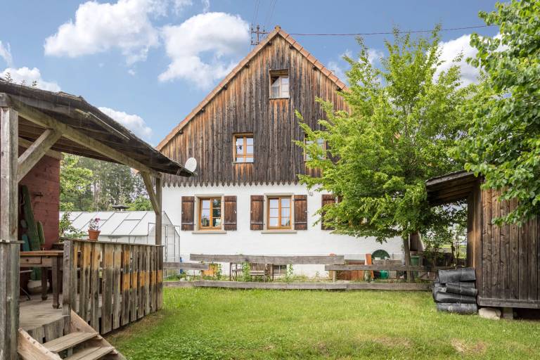 Apartment "Tipihof" with Wi-Fi & Private Terrace in Sigmaringen