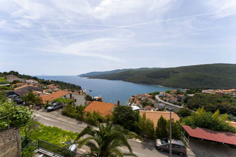 Holiday apartment mit Balkon und Meerblick — photo 5