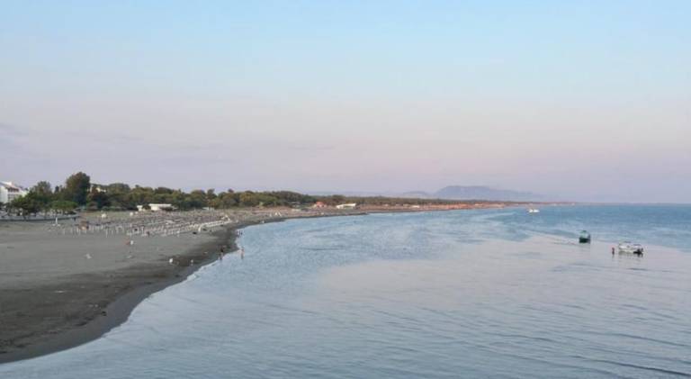 Rental apartment with terrace & garden in Ulcinj