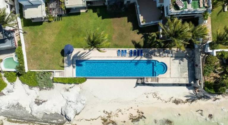 270 m&sup2; Ferienhaus