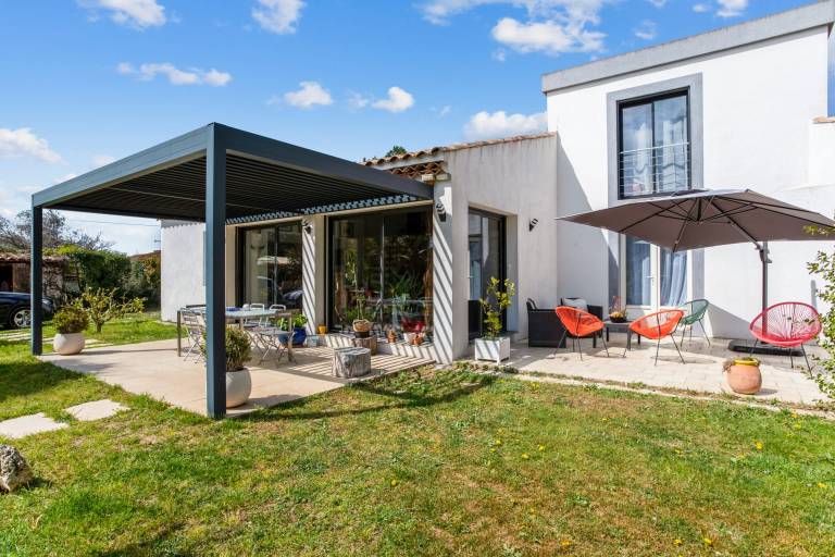 Villa with BBQ, garden & private pool | Suitable for remote work — photo 3