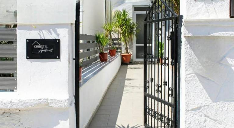 Fully equipped rental apartment with patio | Next to the beach | Pets allowed — photo 5