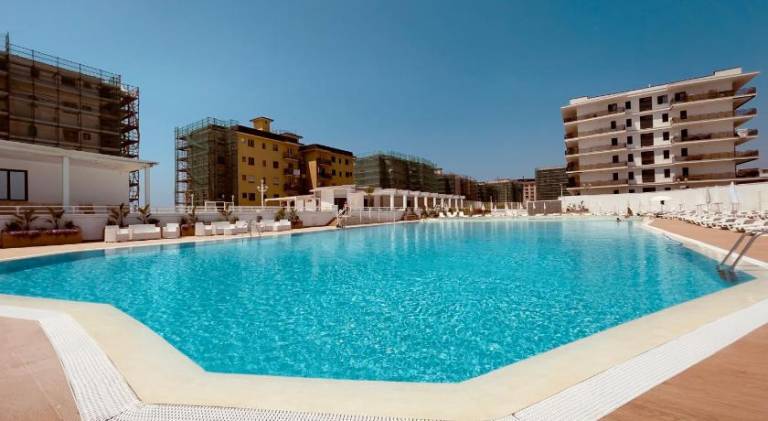 Nice apartment with pool | Close to the beach | Perfect for remote work | Pets allowed — photo 5