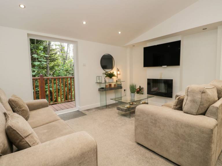 Children-friendly cottage with pool, garden & sauna | Beach view | Pets are welcome — photo 3