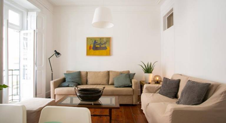Apartment with terrace & garden — photo 2