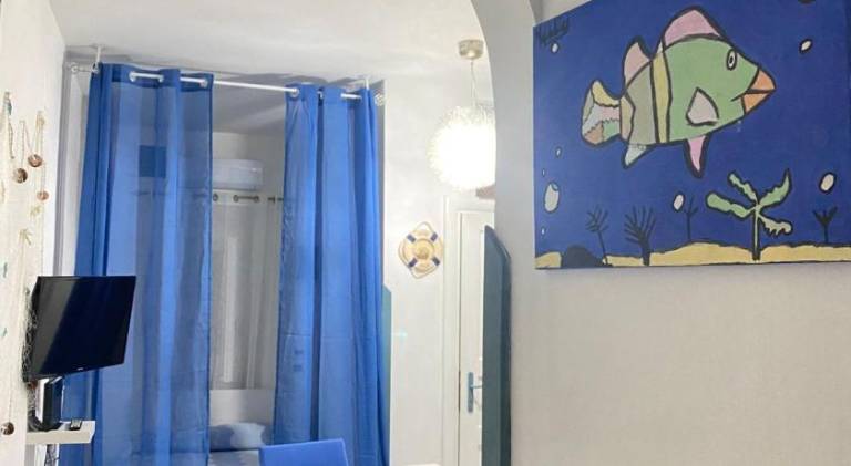 House with 2 rooms for 4 persons in Casamicciola Terme