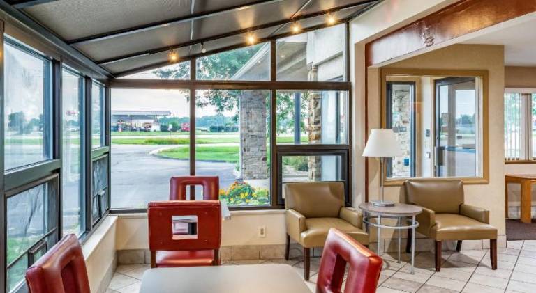 Red Roof Inn Columbus - Taylorsville/ Edinburgh — photo 2