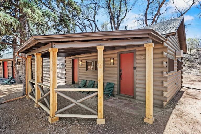 Cabin  West Colorado Springs