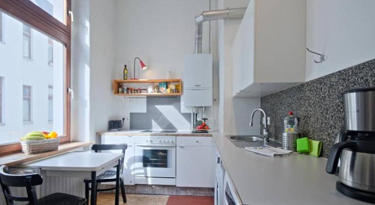 Apartment with 2 rooms for 4 persons — photo 3