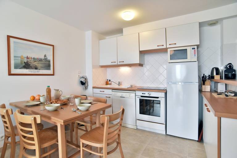 Apartment with garden | Sea view — photo 3