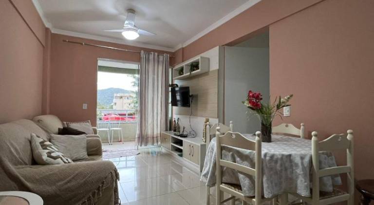 Holiday apartment | Beach nearby | Pets are welcome in Bombinhas