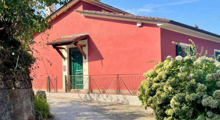 Vacation home with 1 room for 4 persons in Fosdinovo