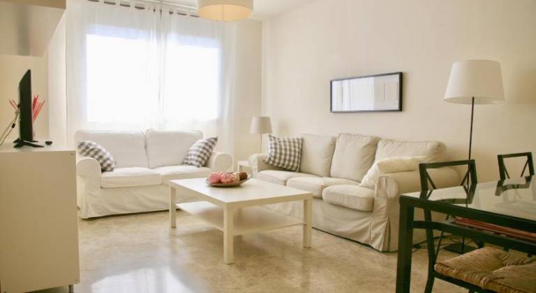 Holiday apartment with yard & private pool | Next to Roman temple of Córdoba in Córdoba