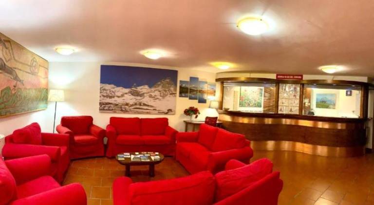 Serviced apartment with sauna, jacuzzi & terrace — photo 5
