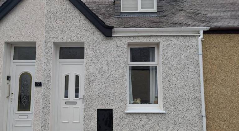 House with 3 rooms for 6 persons in Girvan