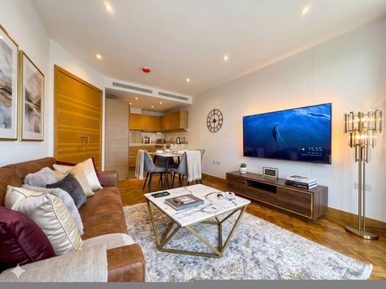 Rental apartment with patio & garden | Sea view in London, KY