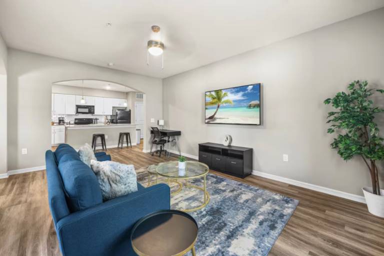 Condo with pool in Melbourne, FL