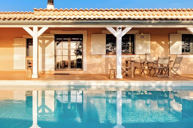 Ferienhaus in Estoi&comma; Faro f&uuml;r max. 7 Personen am Atlantik