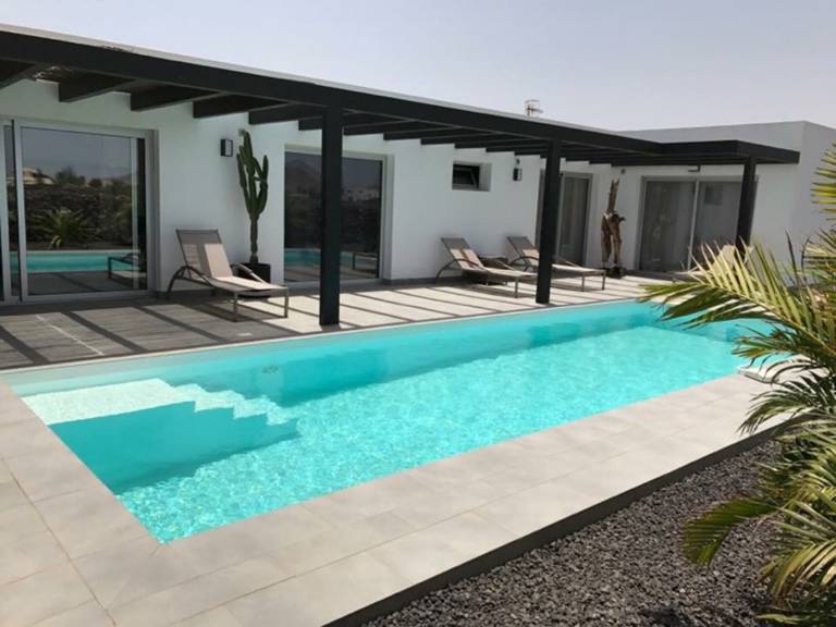 Villa Lajares