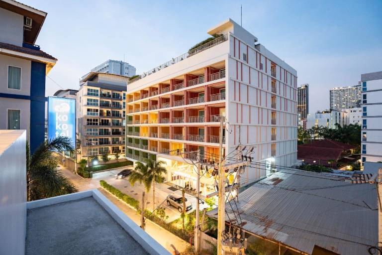Children-friendly spacious villa with garden, terrace & private pool | Close to Walking Street | Next to the beach | Perfect for remote work | Dogs allowed — photo 4