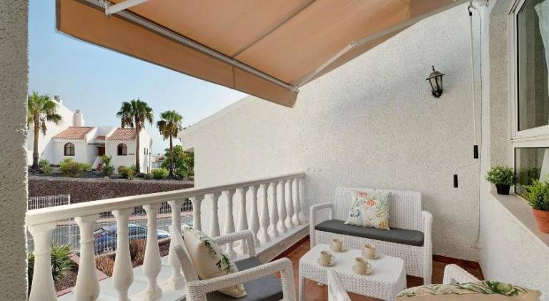 Holiday apartment with pool, terrace & BBQ | Good for workation — photo 3