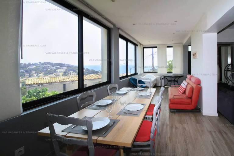 Residence 783-st Mandrier Sur Mer - Sea view, contemporary, air conditioning, garden, terrace, 2 bathrooms — photo 2
