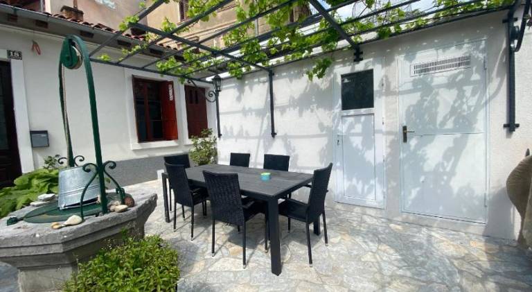 Rental apartment with 2 rooms for 6 persons — photo 4