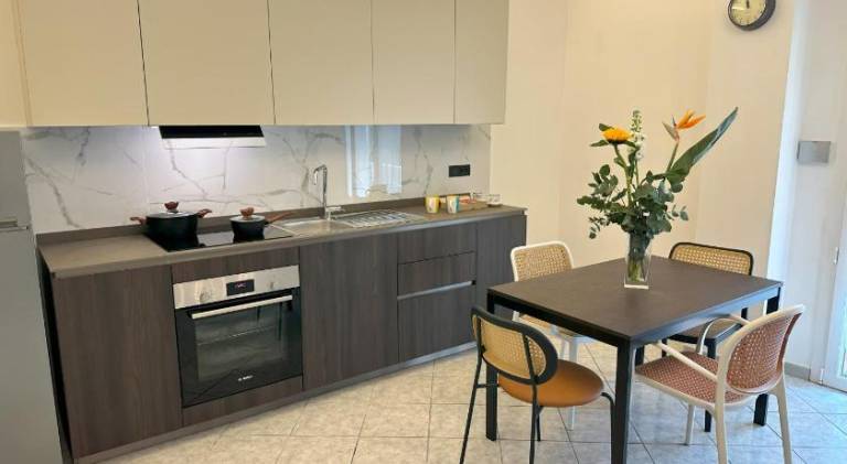Apartment with 2 rooms for 6 persons — photo 3