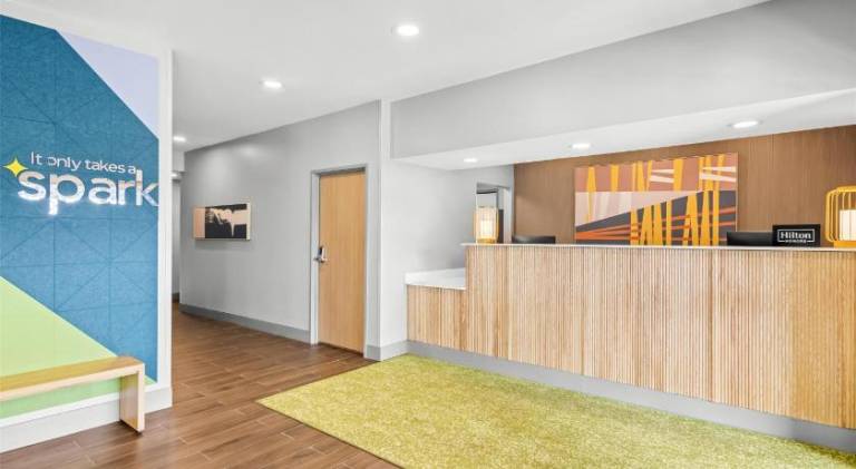 Spark by Hilton Traverse City — photo 4
