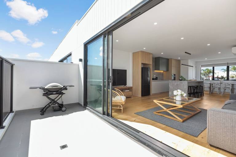 House  Mentone