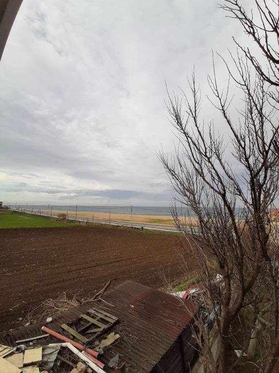 Havalimanına yakın deniz manzaralı özel oda — photo 5