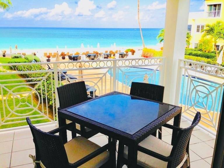 Condo Seven Mile Beach