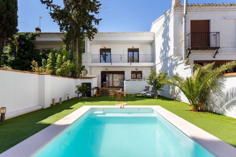 Hus  Granada