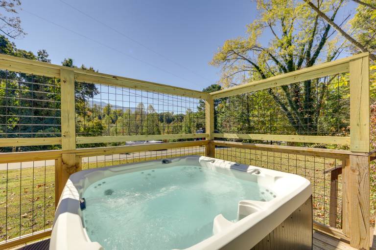 Hot Tub + Game Room: Gatlinburg Family Cabin! in Gatlinburg, TN