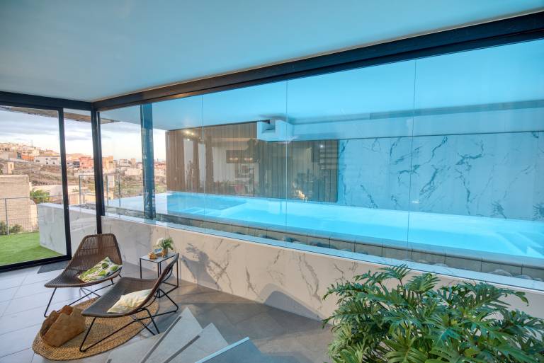 Design Villa, Sea View, Heated Pool in Adeje