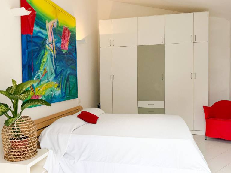 The Orizzonte Blu apartments are in an attractive natural setting, a very short distance from the li — photo 4