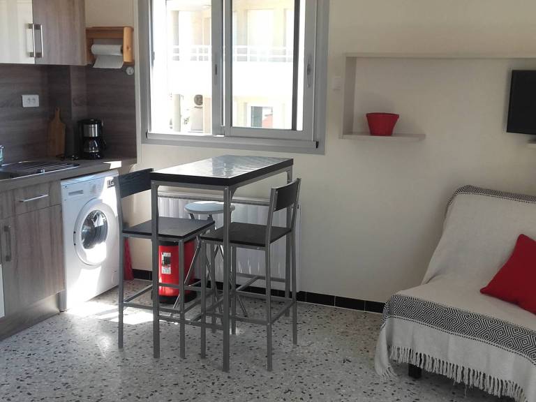 Studio | Close to the beach | Pets allowed in Canet-en-Roussillon